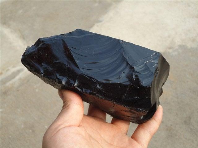 obsidiana negra
